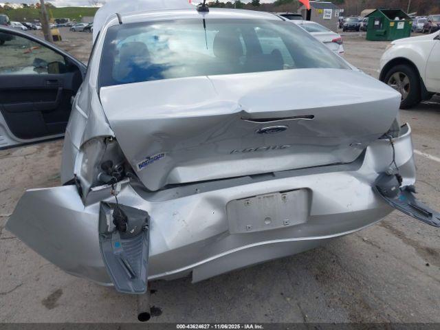 Ford Focus Se Image 9