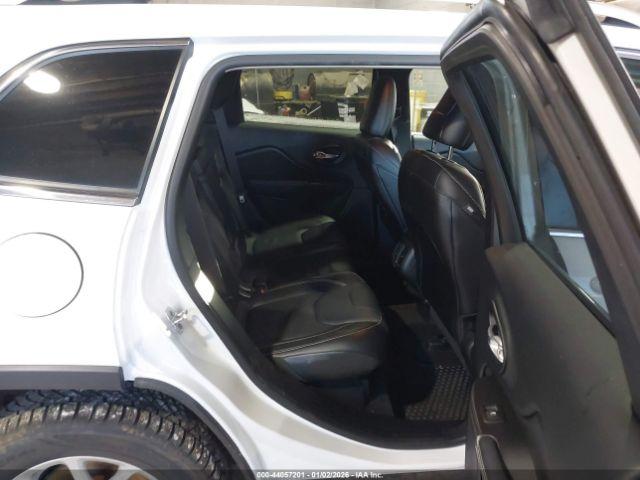 Jeep Cherokee Latitude Image 13