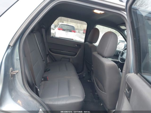 Ford Escape Xlt Image 6