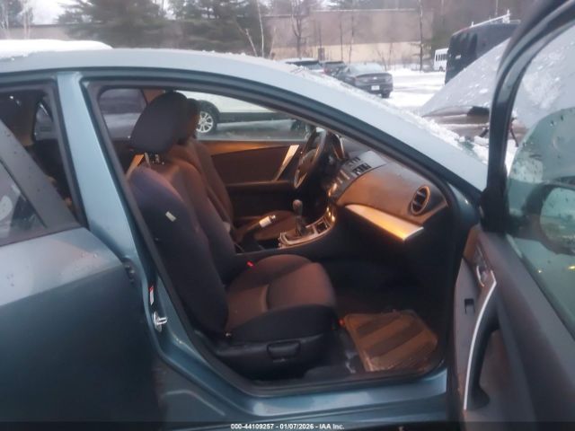 Mazda Mazda3 S Sport Image 9