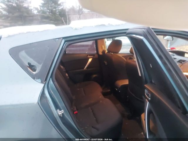 Mazda Mazda3 S Sport Image 10