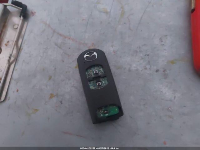 Mazda Mazda3 S Sport Image 8