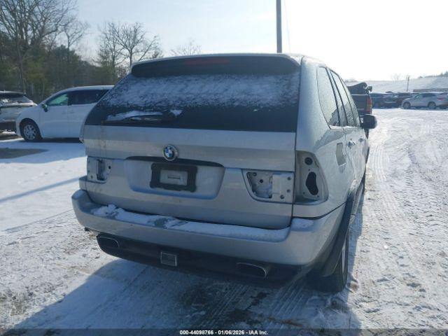 BMW X Series 4.8is Image 3