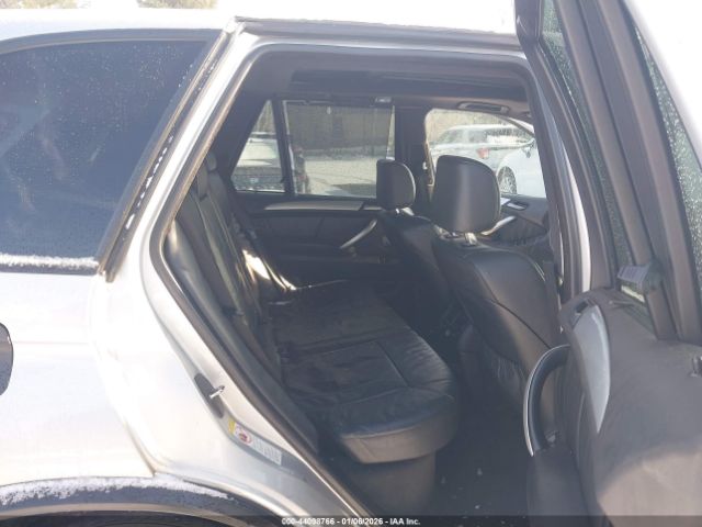 BMW X Series 4.8is Image 2