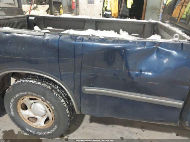 Toyota Tundra Sr5 V8 Image 4