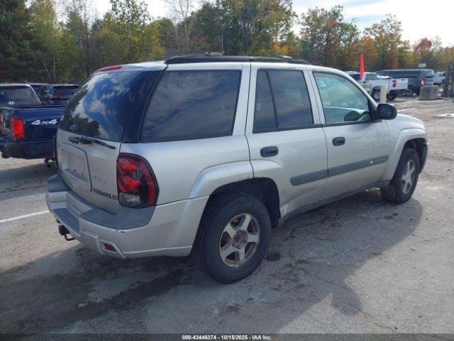 Chevrolet Trailblazer Ls Image 2