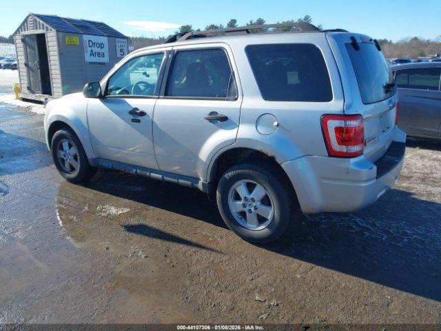 Ford Escape Xlt Image 3