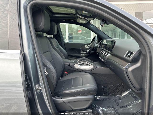 Mercedes-Benz GLE 4matic Image 10