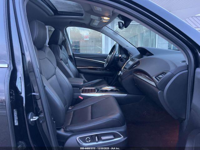 Acura MDX Standard Image 4