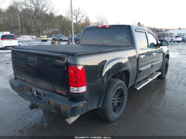 GMC Sierra 1500 Denali Image 10