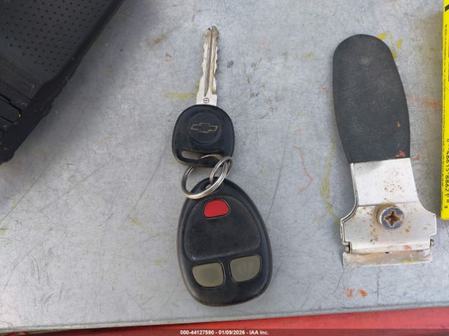 Chevrolet Silverado K1500 Image 8