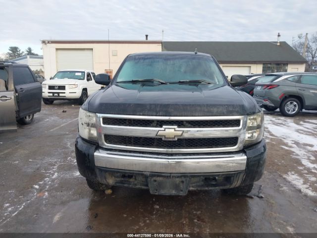Chevrolet Silverado K1500 Image 16