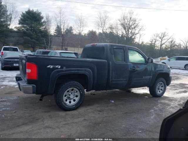 Chevrolet Silverado K1500 Image 11