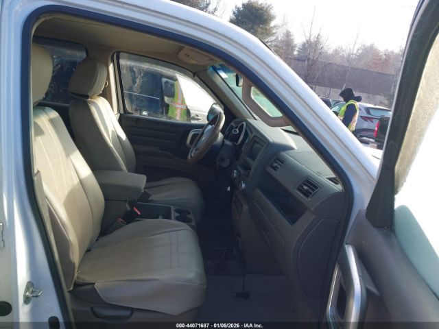 Honda Ridgeline Rtx Image 13