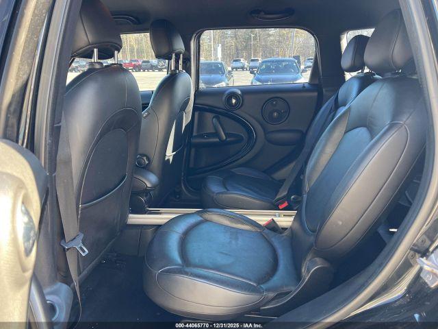 MINI Cooper S Countryman Image 10